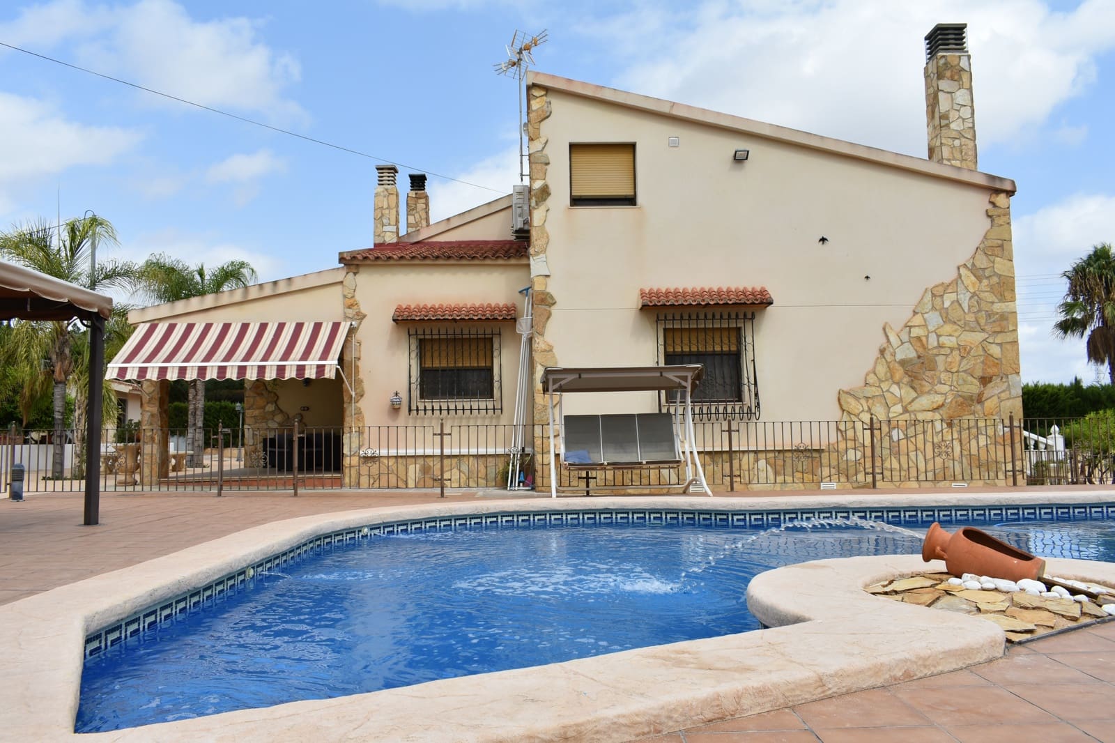 4 soveværelse Villa til salg i Elche / Elx med swimmingpool garage - € 459.000 (Ref: 8741951)