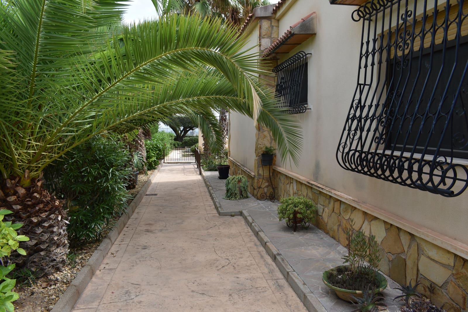 4 soveværelse Villa til salg i Elche / Elx med swimmingpool garage - € 459.000 (Ref: 8741951)