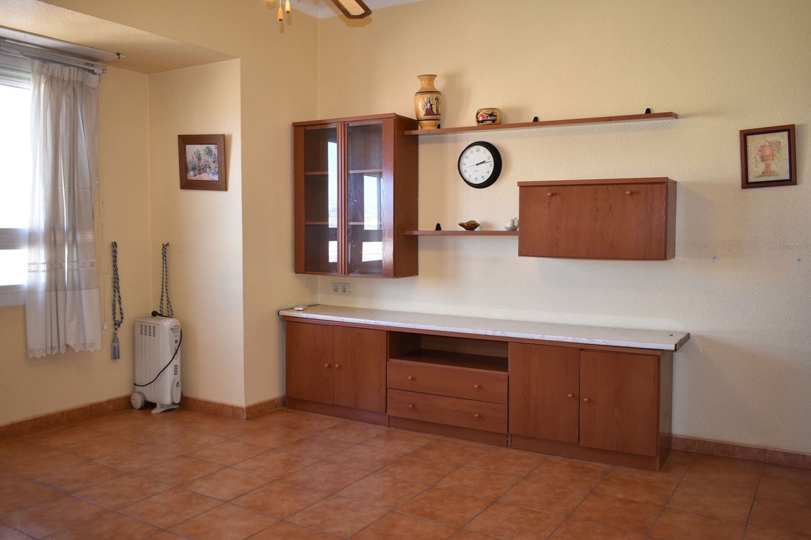 4 soverom Leilighet til salgs i Villena - € 110 000 (Ref: 8878876)