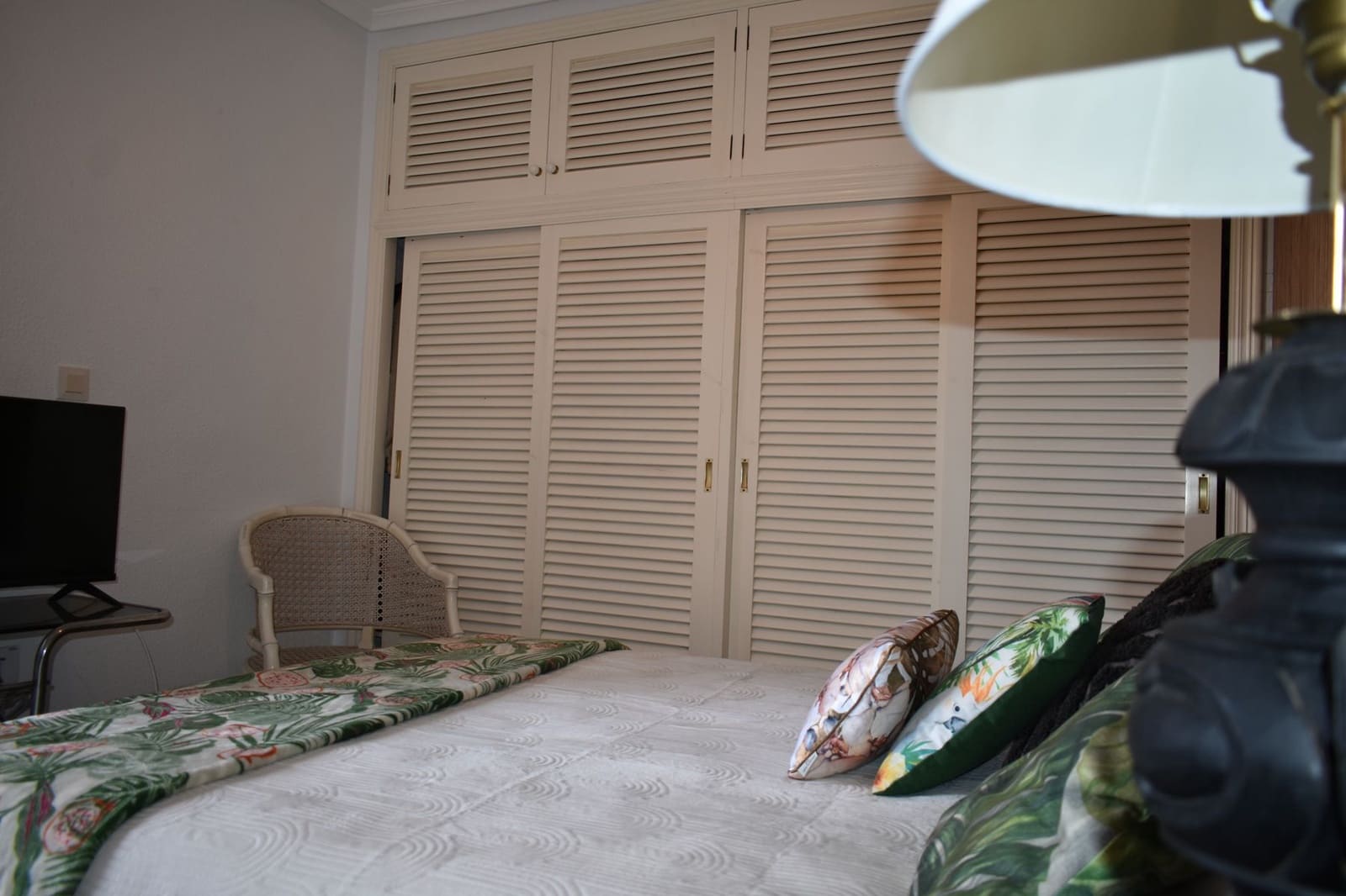 3 makuuhuone Huvila myytävänä paikassa Santa Pola mukana uima-altaan 
autotalli - 399 000 € (Ref: 8895392)