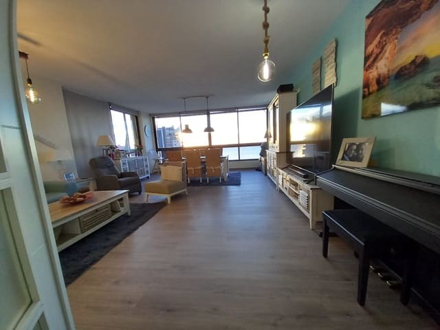 3 soverom Leilighet til salgs i Playa Poniente, Benidorm med svømmebasseng garasje - € 600 000 (Ref: 8924696)