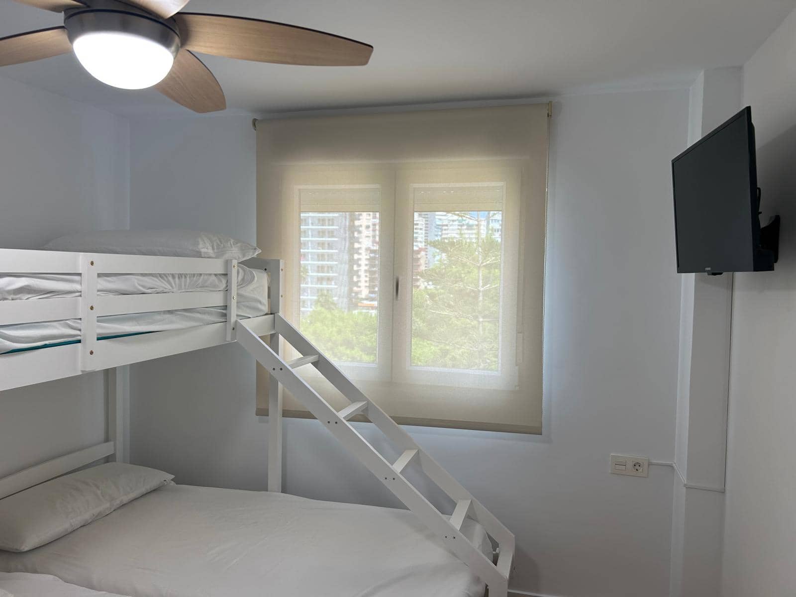 2 soveværelse Lejlighed til salg i Benidorm - € 278.500 (Ref: 8927149)