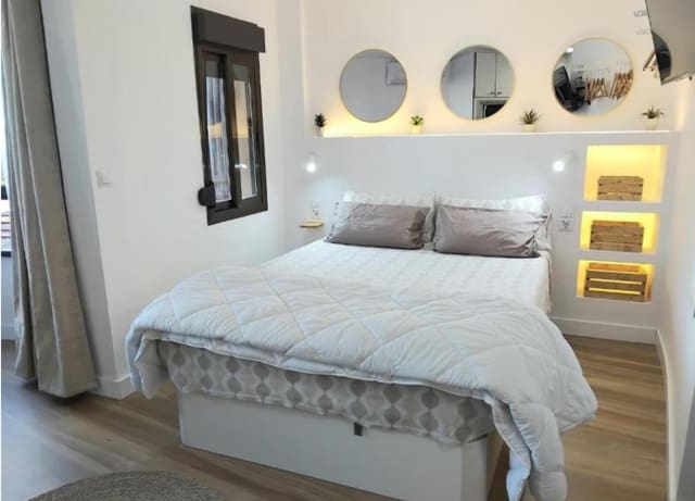 1 bedroom Loft for sale in Playa Levante, Benidorm with pool garage - € 190,600 (Ref: 9009382)