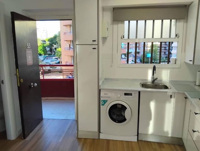 1 bedroom Loft for sale in Playa Levante, Benidorm with pool garage - € 190,600 (Ref: 9009382)