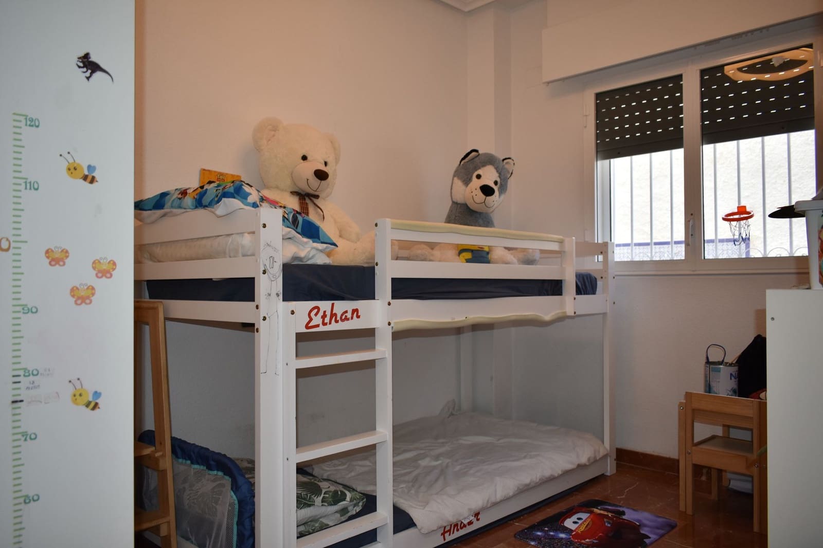 3 bedroom Apartment for sale in Arenales del Sol with pool garage - € 398,000 (Ref: 9016265)