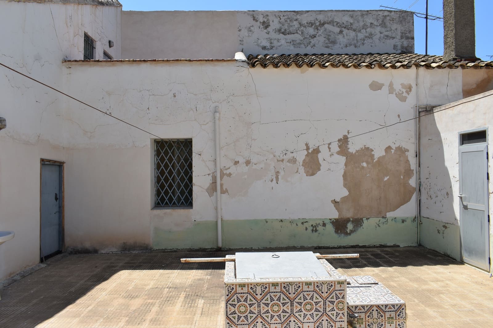 Grunde uden byggetilladelser til salg i Elche / Elx - € 415.000 (Ref: 9146487)