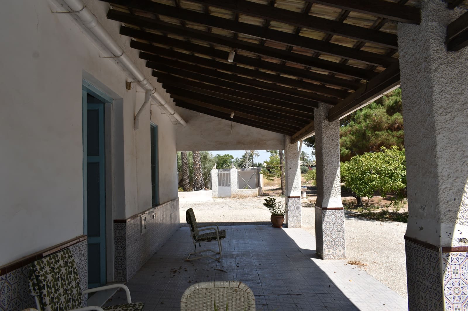 Grunde uden byggetilladelser til salg i Elche / Elx - € 415.000 (Ref: 9146487)