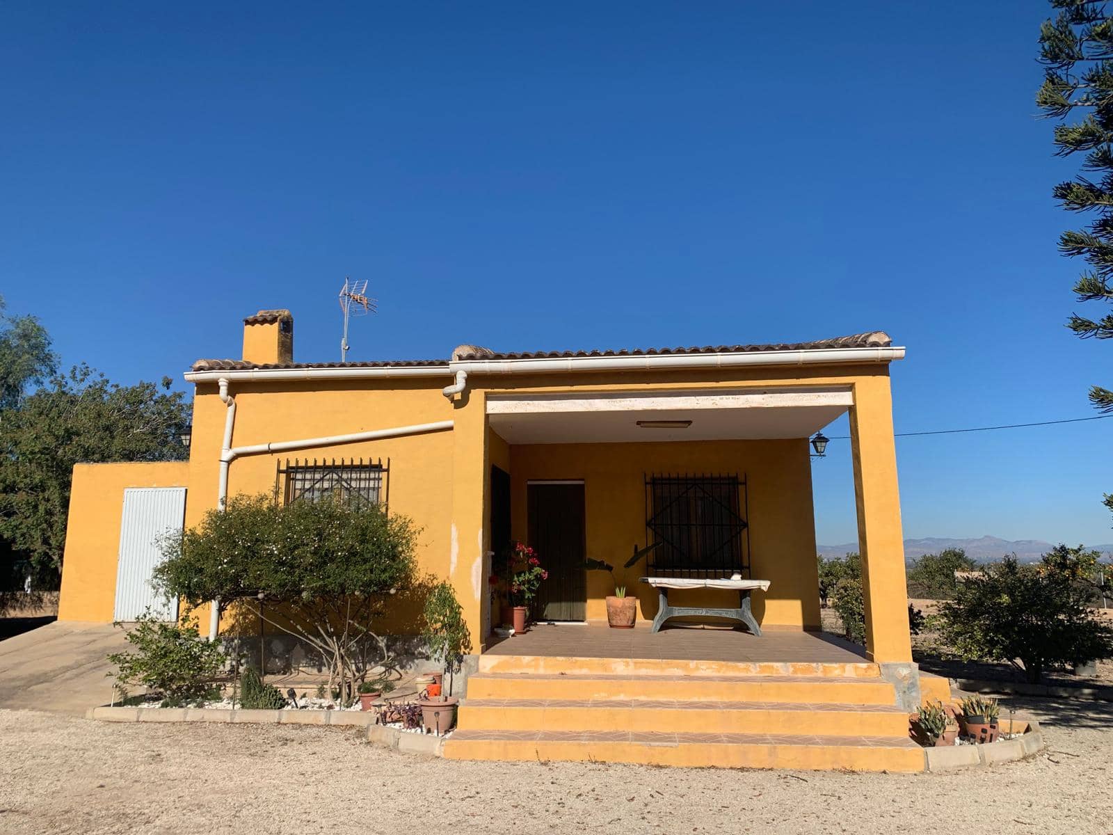 3 bedroom Finca/Country House for sale in La Marina with garage - € 311,000 (Ref: 9432679)