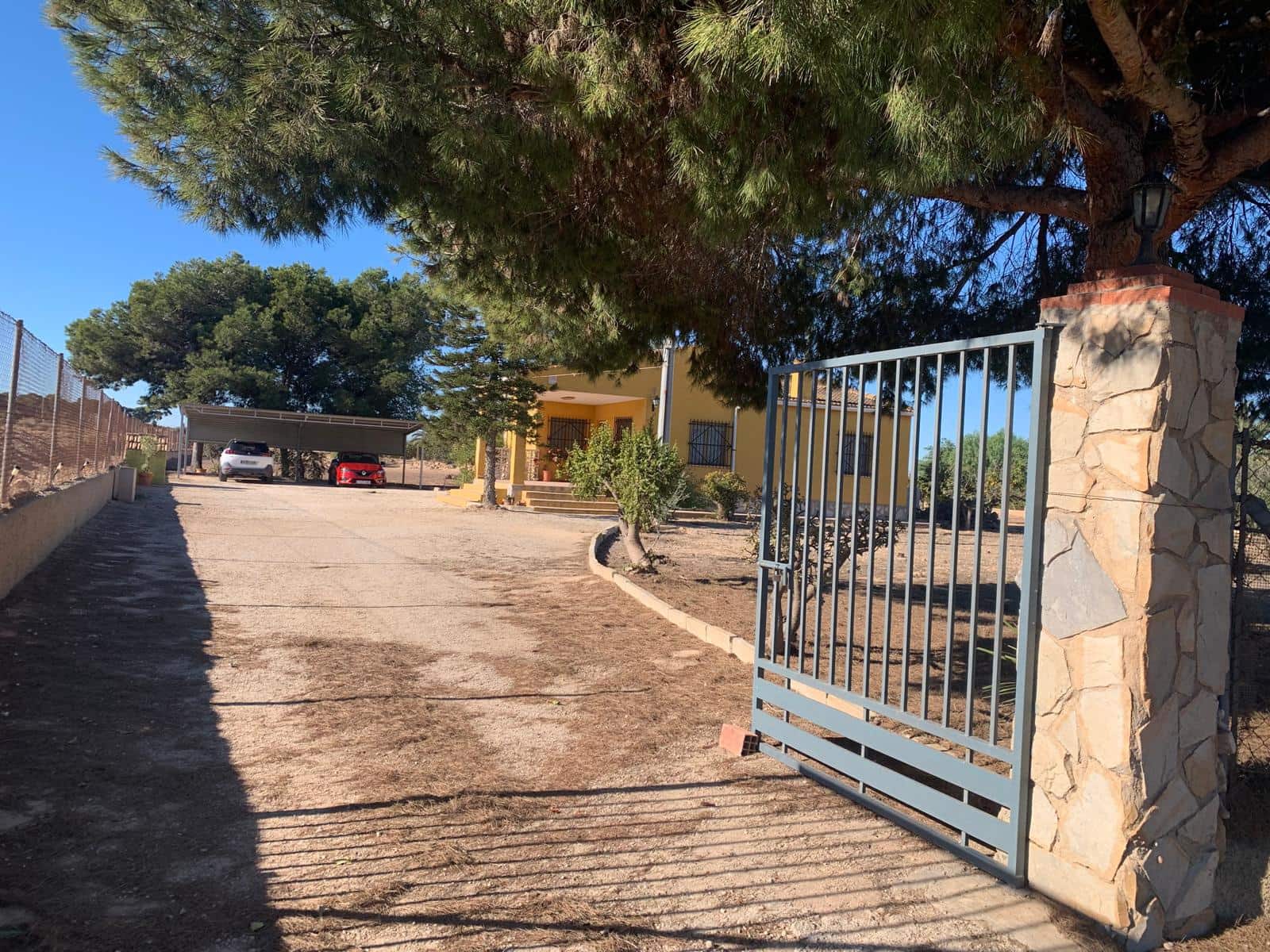 3 bedroom Finca/Country House for sale in La Marina with garage - € 311,000 (Ref: 9432679)