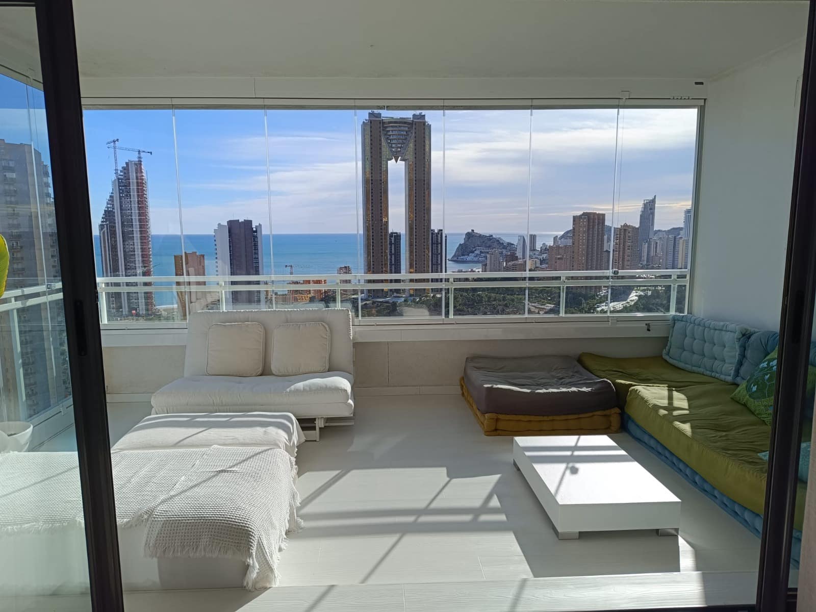 2 slaapkamer Appartement te koop in Benidorm met zwembad garage - € 380.000 (Ref: 9654233)