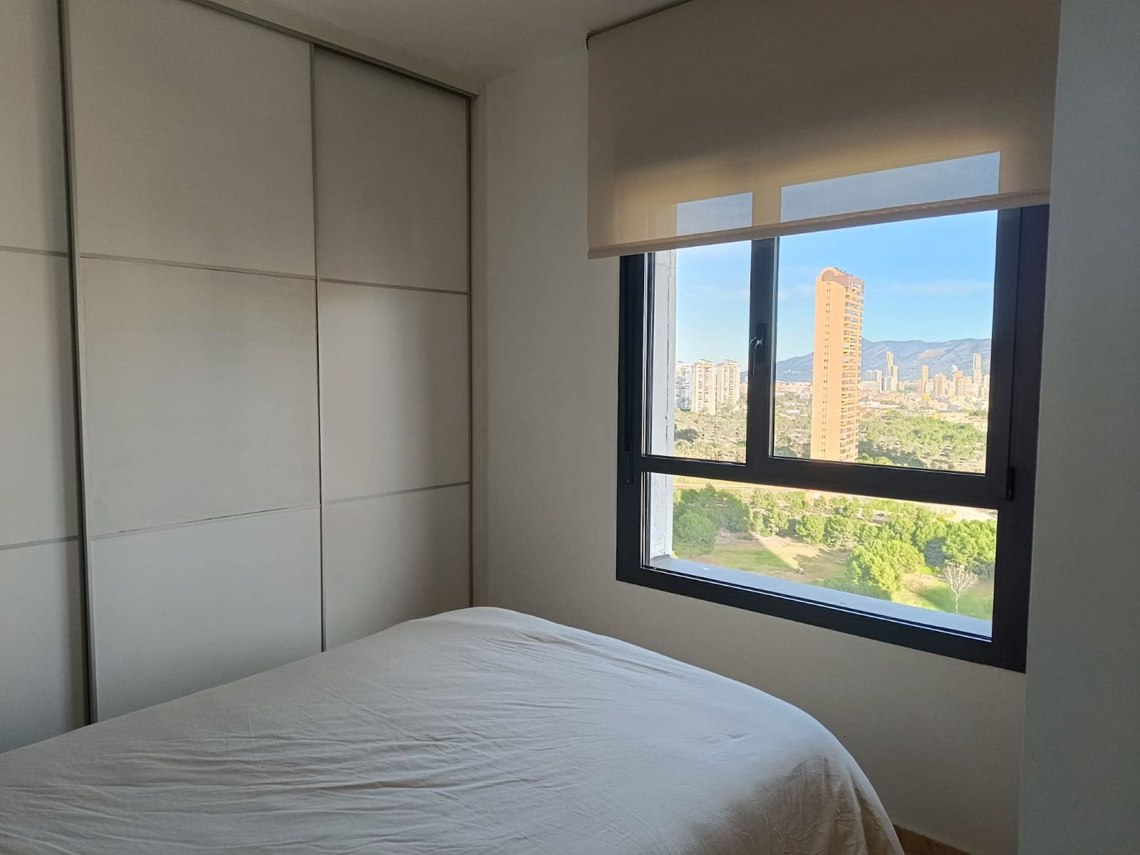 2 slaapkamer Appartement te koop in Benidorm met zwembad garage - € 380.000 (Ref: 9654233)