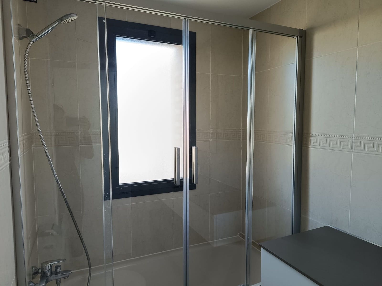 2 slaapkamer Appartement te koop in Benidorm met zwembad garage - € 380.000 (Ref: 9654233)