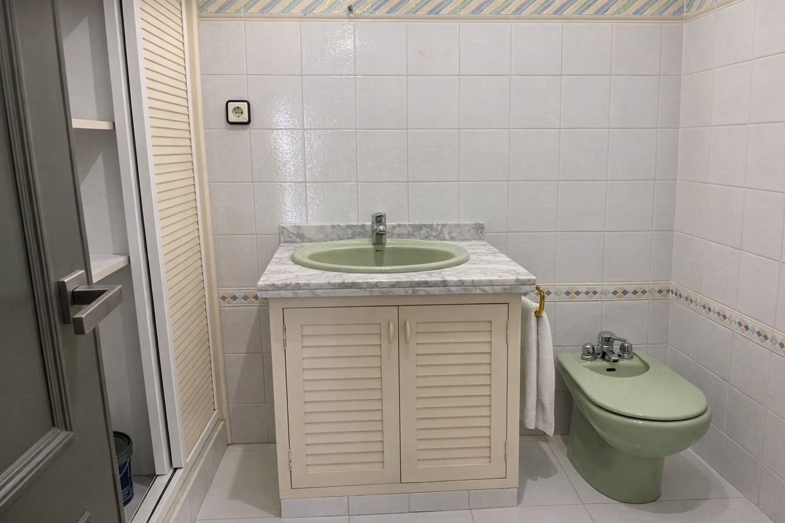 2 bedroom Apartment for sale in Alicante / Alacant city with garage - € 680,000 (Ref: 9714154)