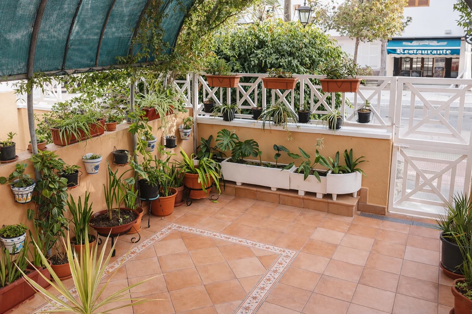 3 bedroom Terraced Villa for sale in Santa Pola with garage - € 360,000 (Ref: 9714156)
