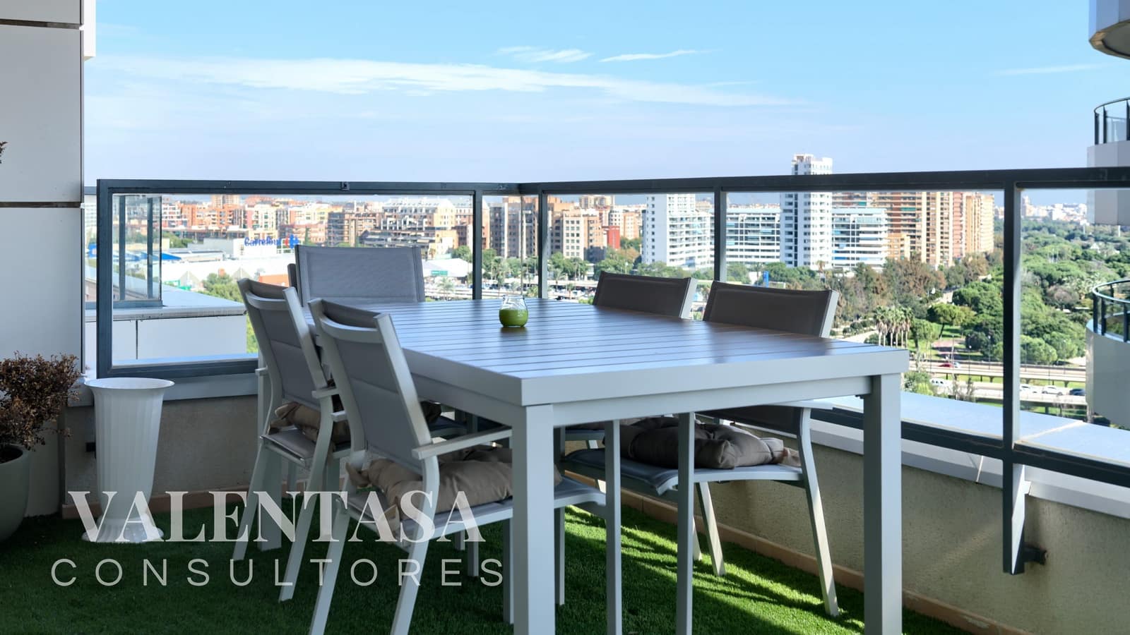 3 slaapkamer Penthouse te koop in Mislata met garage - € 560.000 (Ref: 9626489)