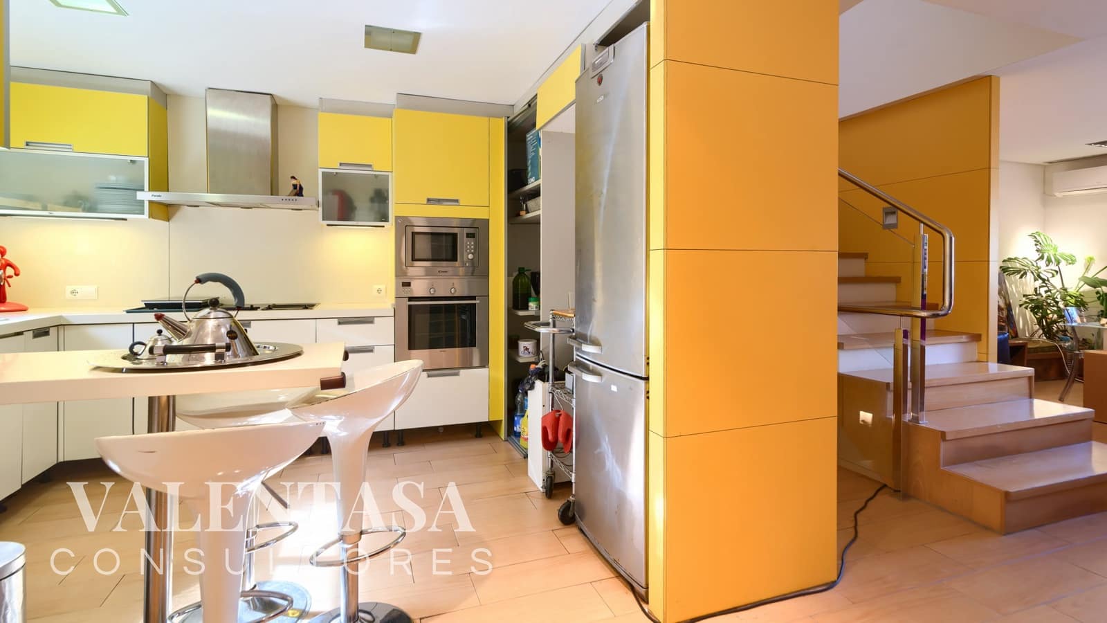 2 chambre Villa/Maison Mitoyenne à vendre à Chiva avec piscine garage - 257 000 € (Ref: 9626494)