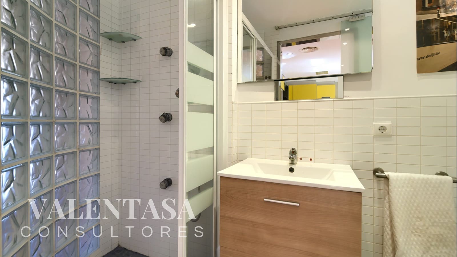 2 chambre Villa/Maison Mitoyenne à vendre à Chiva avec piscine garage - 257 000 € (Ref: 9626494)