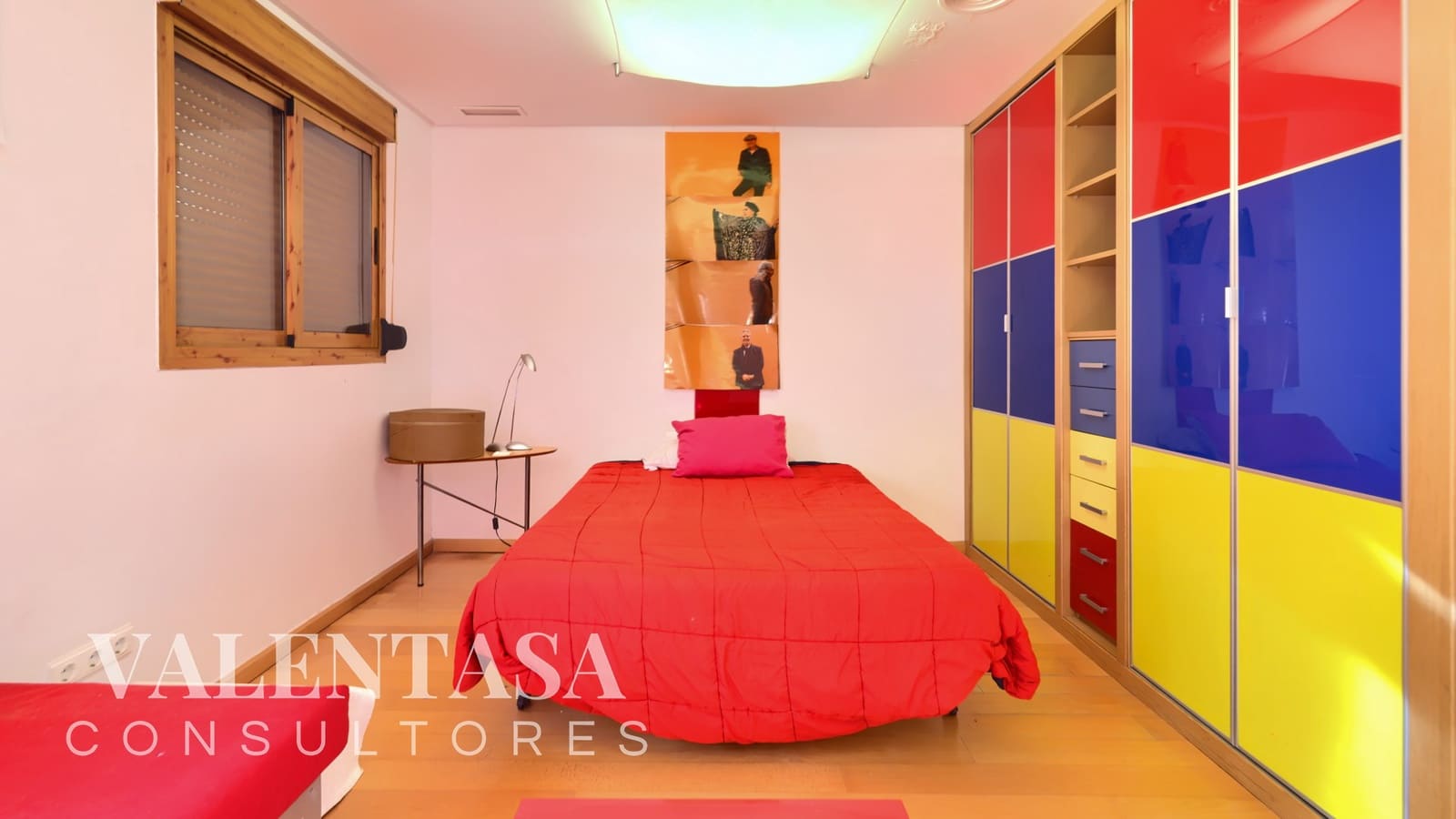 2 chambre Villa/Maison Mitoyenne à vendre à Chiva avec piscine garage - 257 000 € (Ref: 9626494)