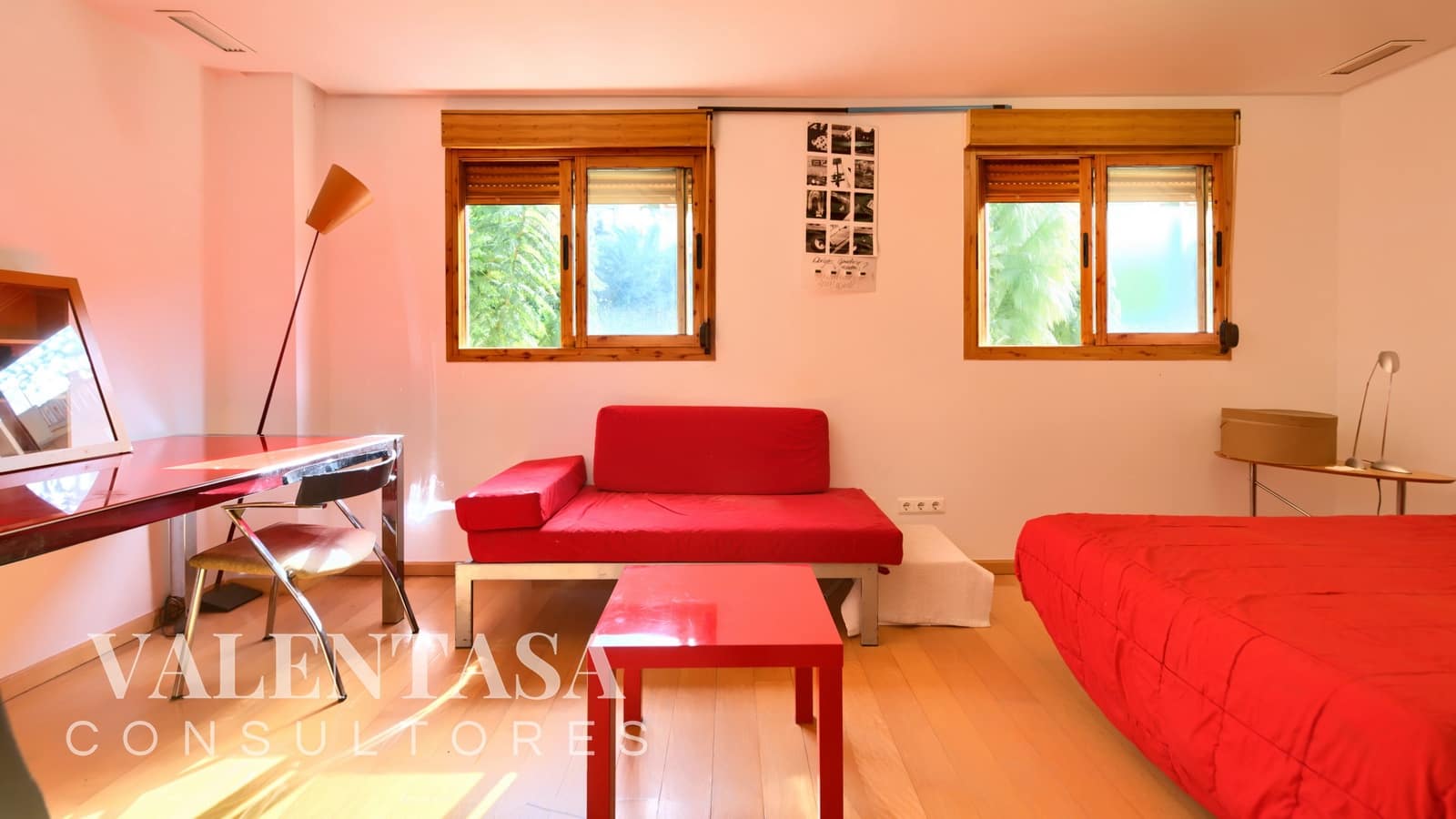 2 chambre Villa/Maison Mitoyenne à vendre à Chiva avec piscine garage - 257 000 € (Ref: 9626494)