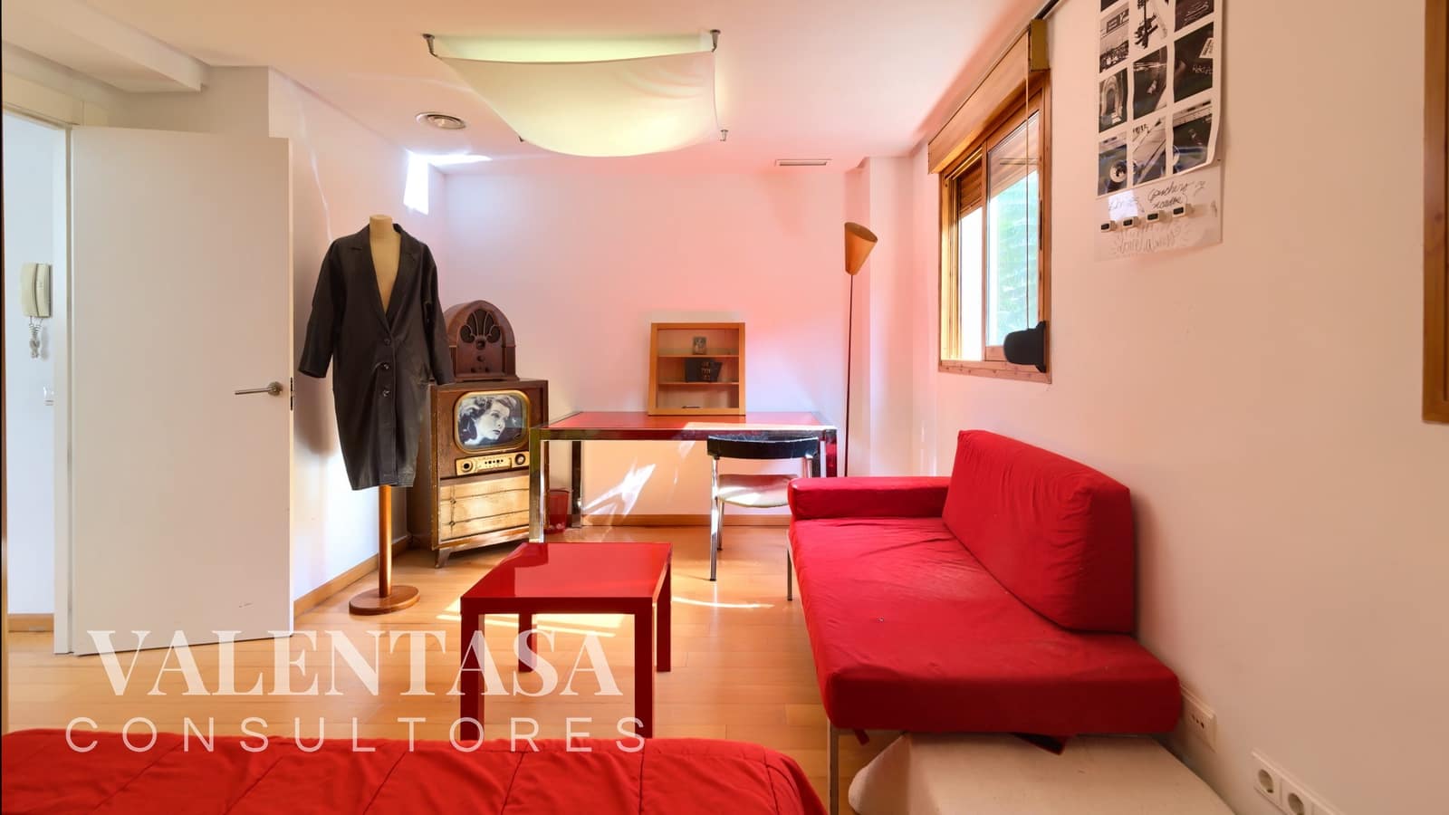 2 chambre Villa/Maison Mitoyenne à vendre à Chiva avec piscine garage - 257 000 € (Ref: 9626494)