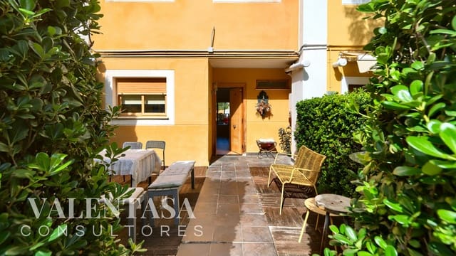 2 chambre Villa/Maison Mitoyenne à vendre à Chiva avec piscine garage - 257 000 € (Ref: 9626494)