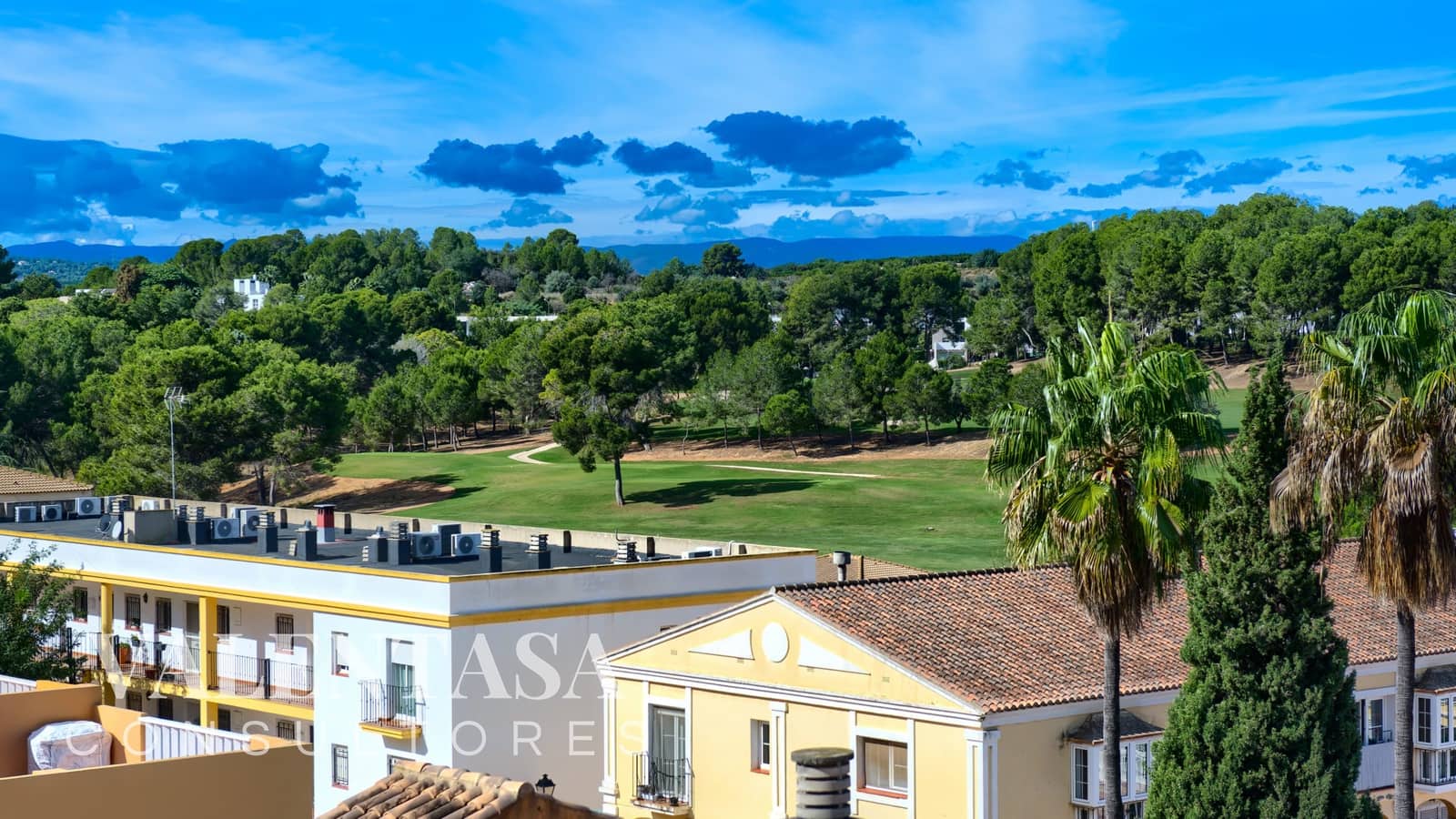 2 chambre Villa/Maison Mitoyenne à vendre à Chiva avec piscine garage - 257 000 € (Ref: 9626494)