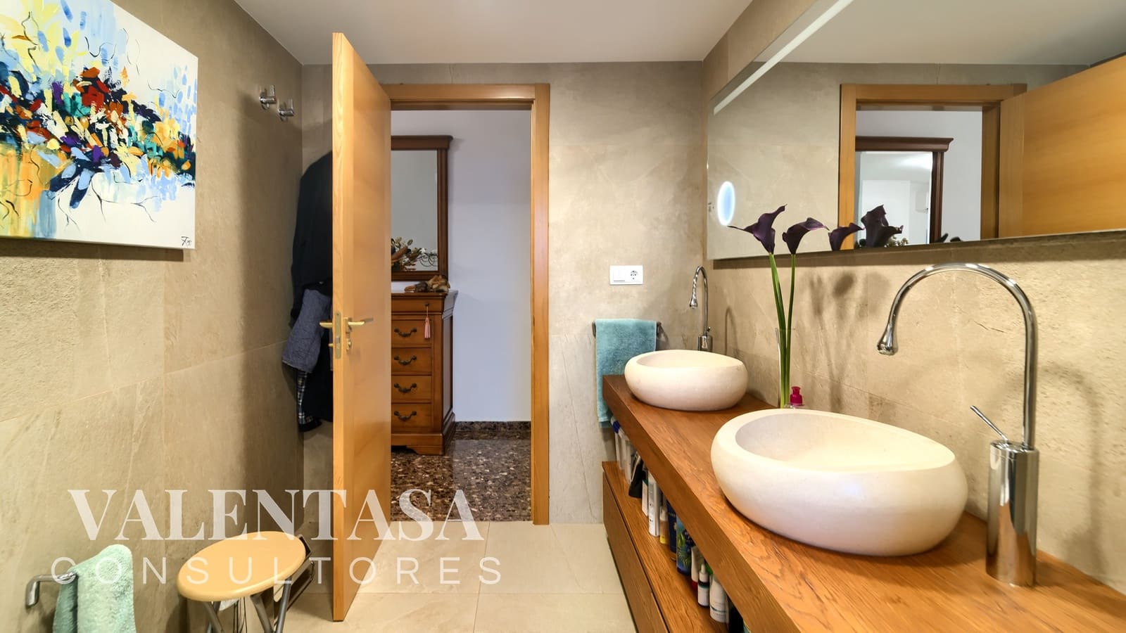 4 makuuhuone Asunto myytävänä paikassa Valencia kaupunki mukana 
autotalli - 670 000 € (Ref: 9626496)