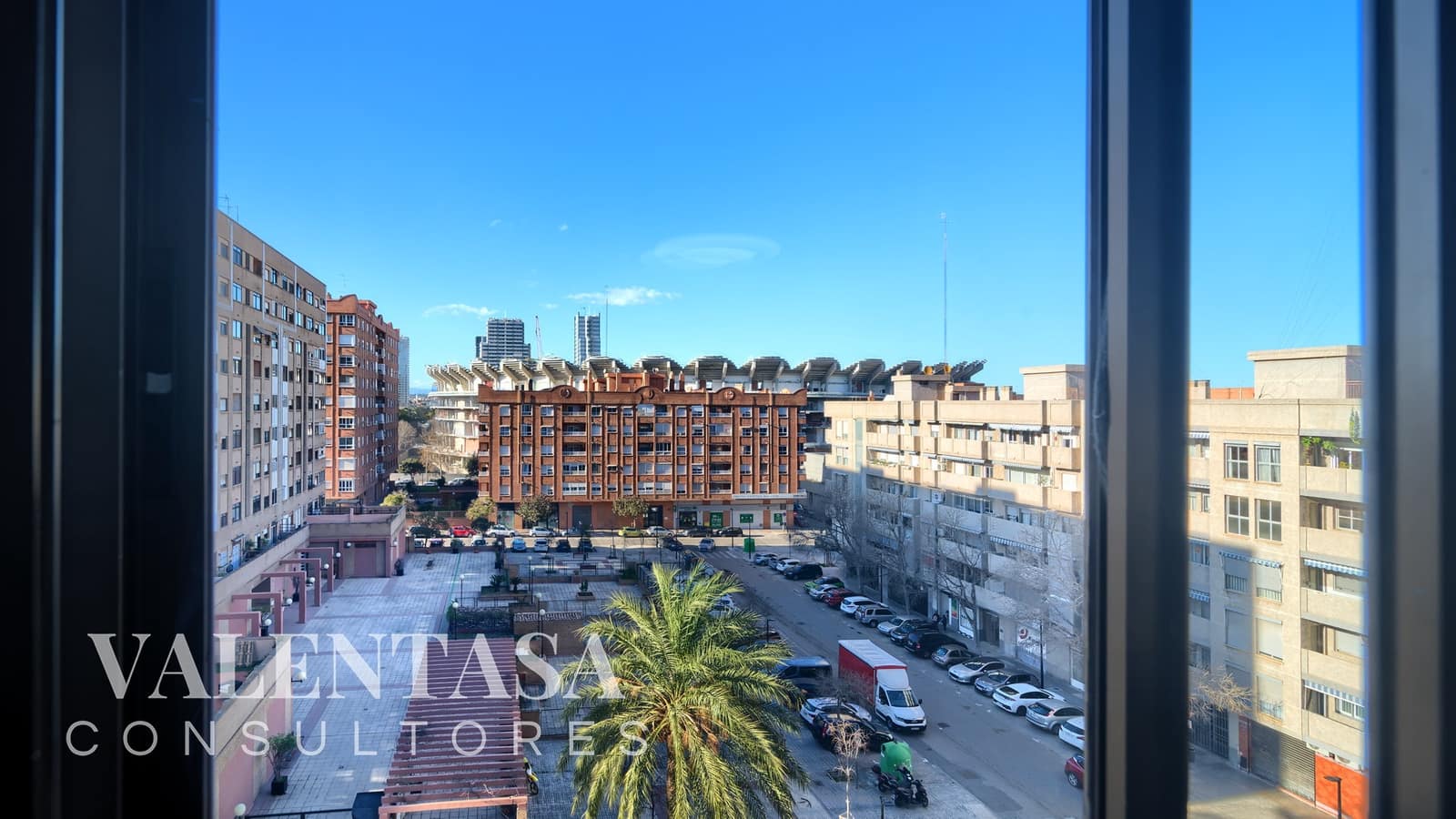 4 makuuhuone Asunto myytävänä paikassa Valencia kaupunki mukana 
autotalli - 670 000 € (Ref: 9626496)