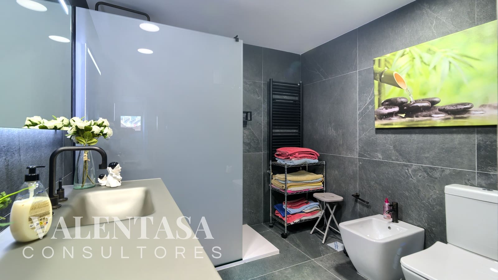 4 makuuhuone Asunto myytävänä paikassa Valencia kaupunki mukana 
autotalli - 670 000 € (Ref: 9626496)