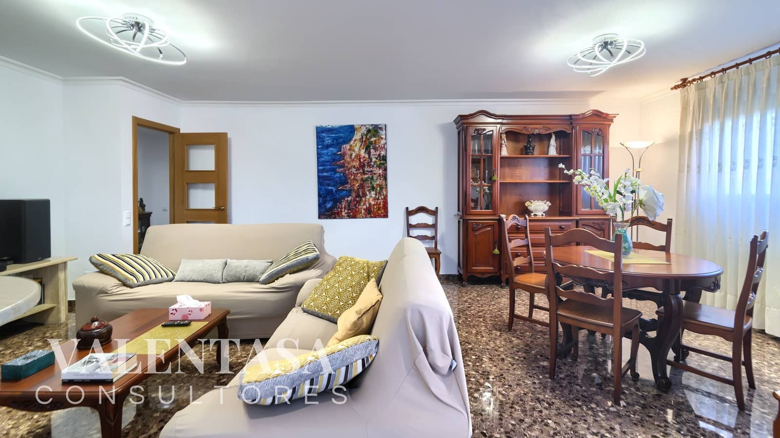 4 makuuhuone Asunto myytävänä paikassa Valencia kaupunki mukana 
autotalli - 670 000 € (Ref: 9626496)