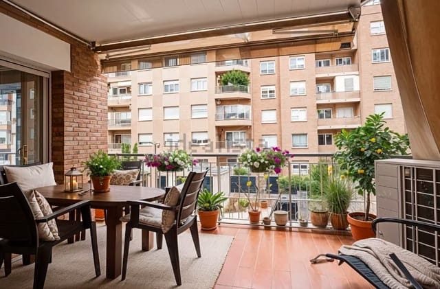 6 soveværelse Lejlighed til salg i Sant Gervasi - Galvany, Barcelona by med garage - € 1.475.000 (Ref: 9627938)