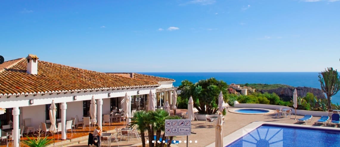 3 soverom Villa til salgs i Benitachell / Benitatxell med svømmebasseng garasje - € 875 000 (Ref: 9628137)