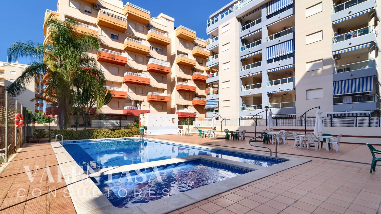 Apartamento de 2 habitaciones en Canet d'En Berenguer en venta con piscina garaje - 225.000 € (Ref: 9657895)