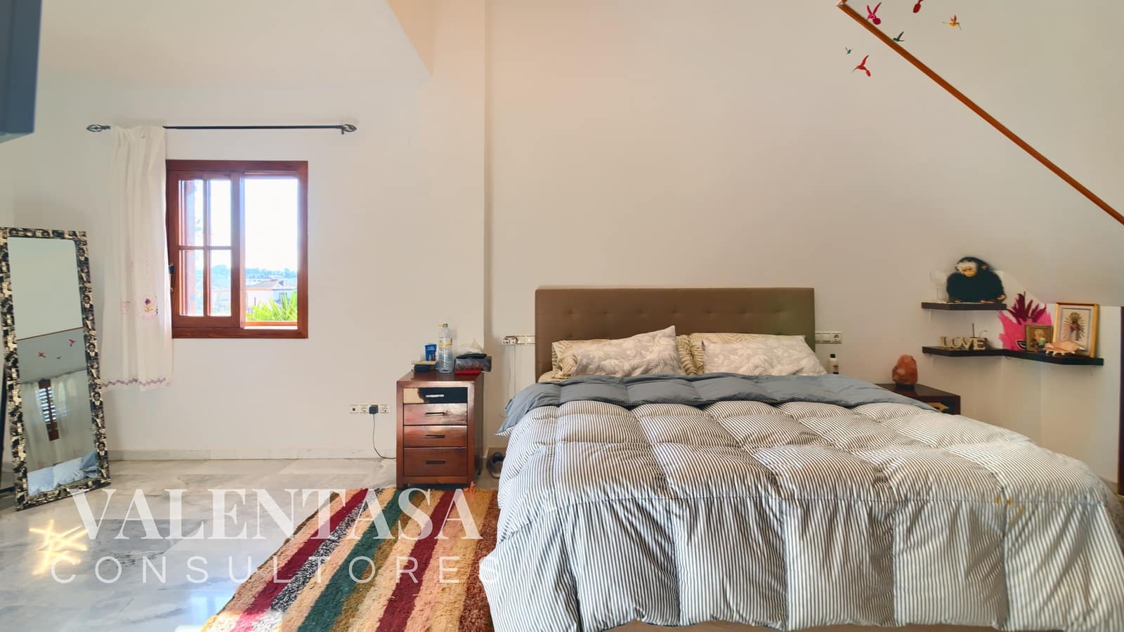 6 Zimmer Villa zu verkaufen in L'Eliana mit Pool Garage - 690.000 € (Ref: 9658086)