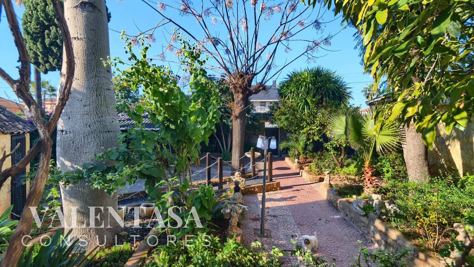 6 Zimmer Villa zu verkaufen in L'Eliana mit Pool Garage - 690.000 € (Ref: 9658086)