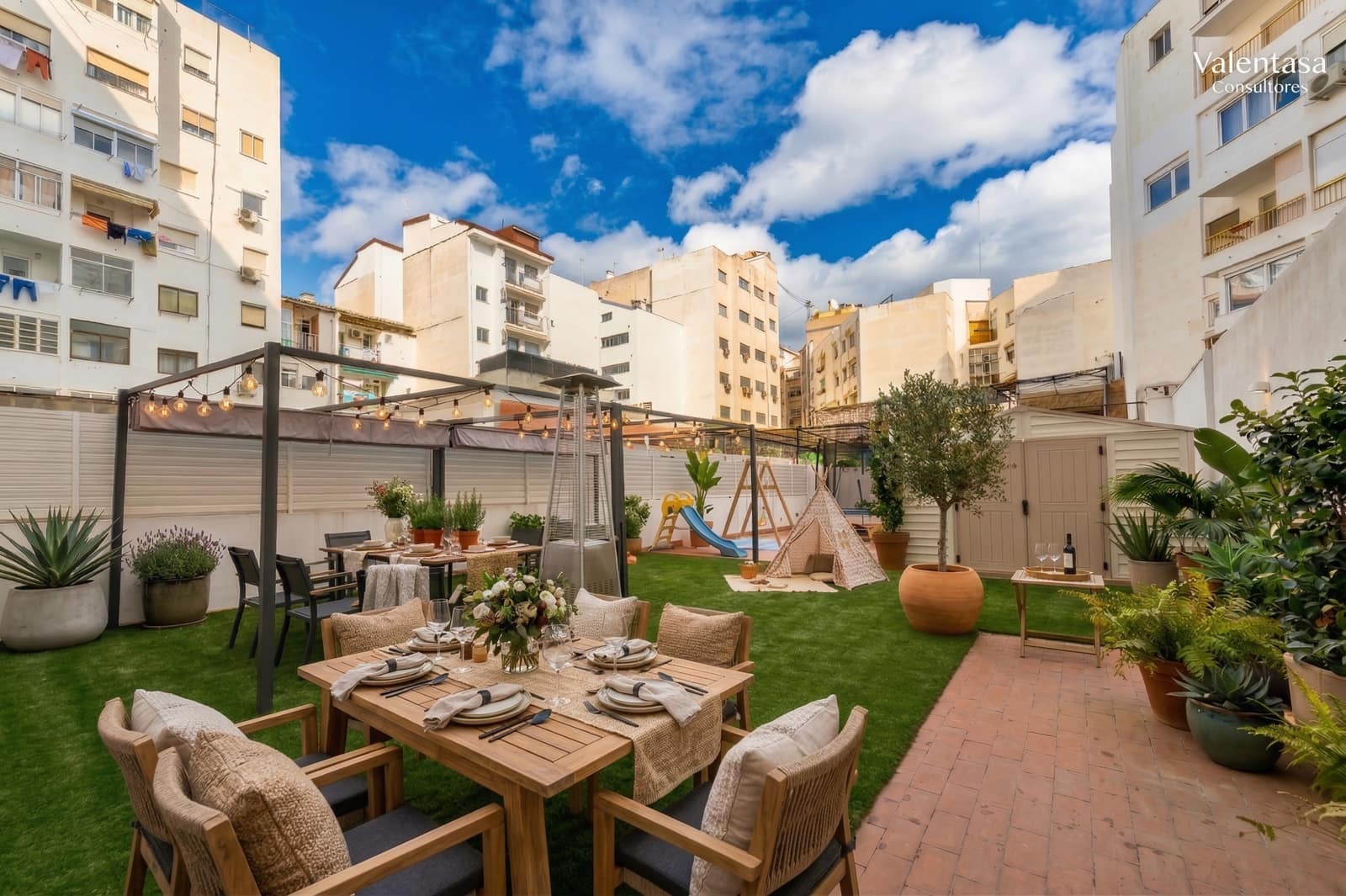 Piso de 4 habitaciones en València ciudad en venta con garaje - 1.080.000 € (Ref: 9669698)