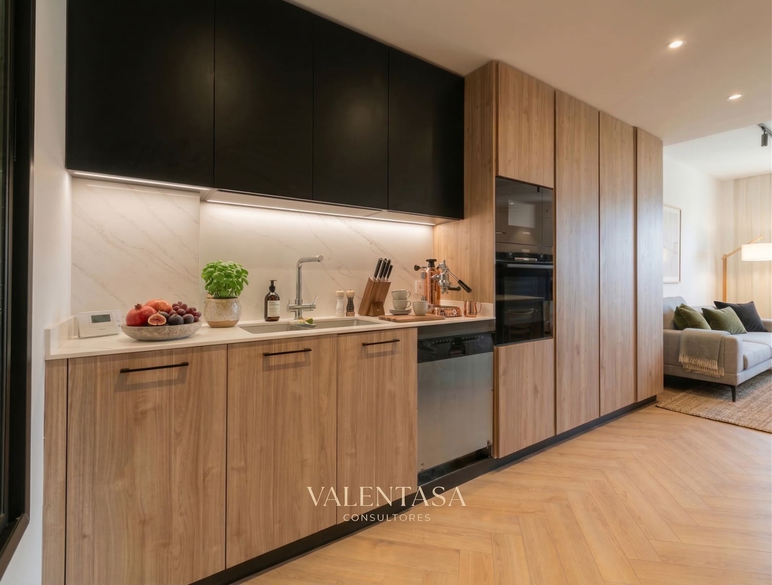 Piso de 4 habitaciones en València ciudad en venta con garaje - 1.080.000 € (Ref: 9669698)