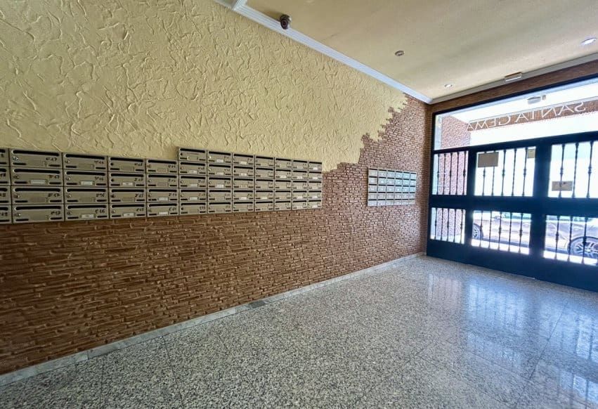 1 quarto Apartamento para venda em Torrevieja com piscina - 149 000 € (Ref: 10002586)