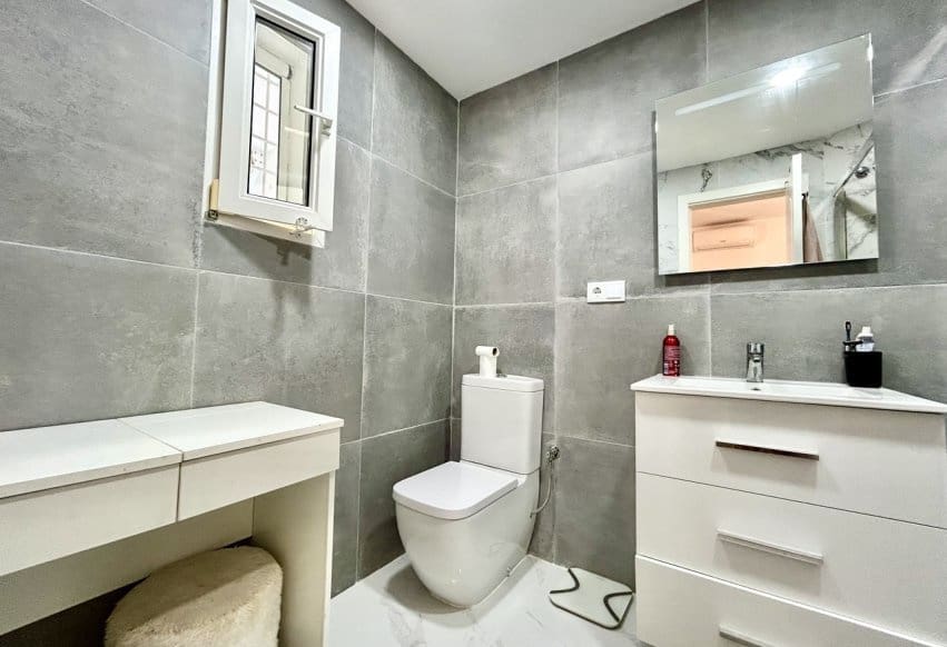 3 soveværelse Villa til salg i Villamartin med swimmingpool - € 524.995 (Ref: 10006860)