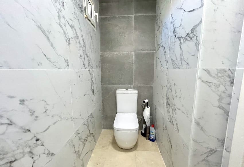 3 soveværelse Villa til salg i Villamartin med swimmingpool - € 524.995 (Ref: 10006860)