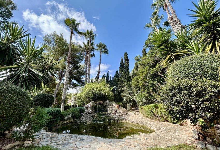 3 soveværelse Villa til salg i Villamartin med swimmingpool - € 524.995 (Ref: 10006860)