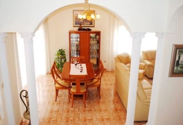 3 chambre Villa/Maison à vendre à La Zenia, Orihuela avec piscine - 650 000 € (Ref: 10008301)