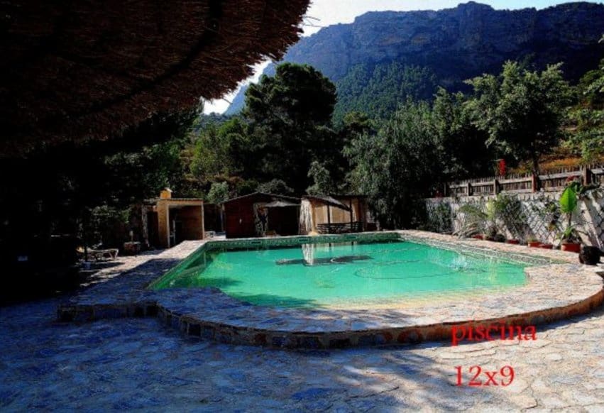 3 slaapkamer Villa te koop in Gea y Truyols met zwembad - € 590.000 (Ref: 10008303)