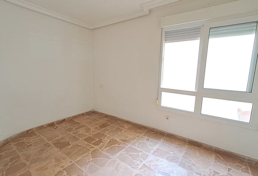 5 sypialnia Apartament na sprzedaż w Torrevieja - 315 000 € (Ref: 10008305)