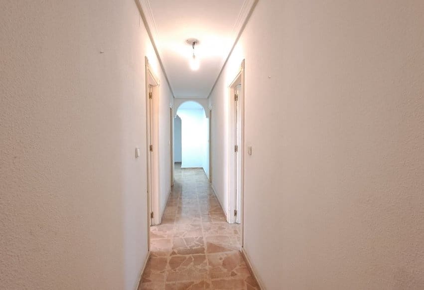 5 sypialnia Apartament na sprzedaż w Torrevieja - 315 000 € (Ref: 10008305)