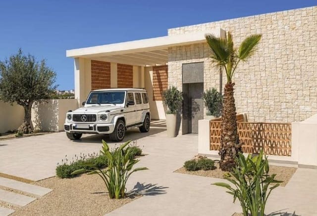 4 bedroom Villa for sale in La Marina, Elche / Elx - € 1,485,750 (Ref: 10009847)
