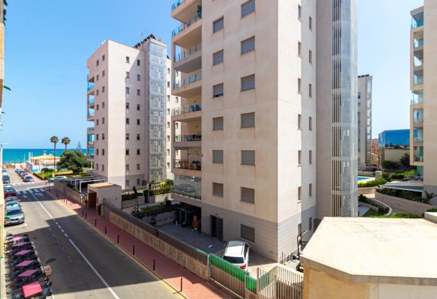 2 chambre Appartement de Plage à vendre à La Mata - 169 900 € (Ref: 10015157)