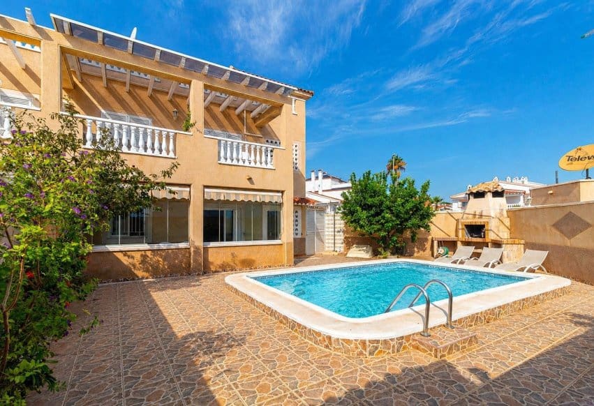 3 soverom Bungalow til salgs i Orihuela Costa - € 339 000 (Ref: 10018161)