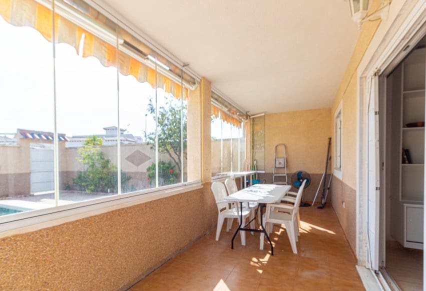 3 soverom Bungalow til salgs i Orihuela Costa - € 339 000 (Ref: 10018161)