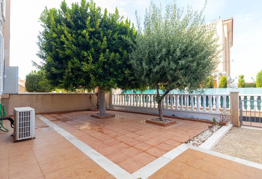 3 soverom Bungalow til salgs i Orihuela Costa - € 339 000 (Ref: 10018161)